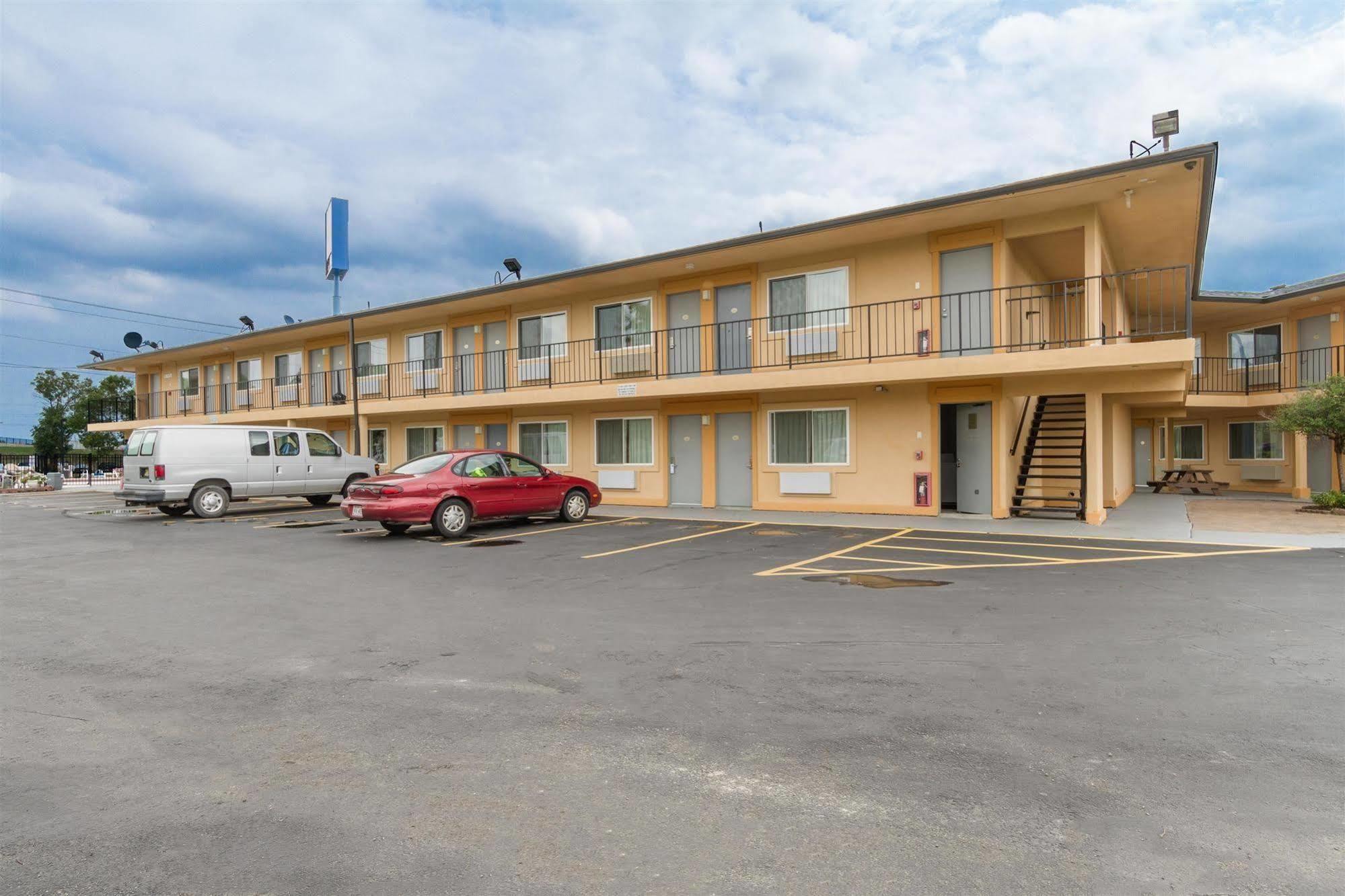 Motel 6-Oshkosh, Wi Exterior foto